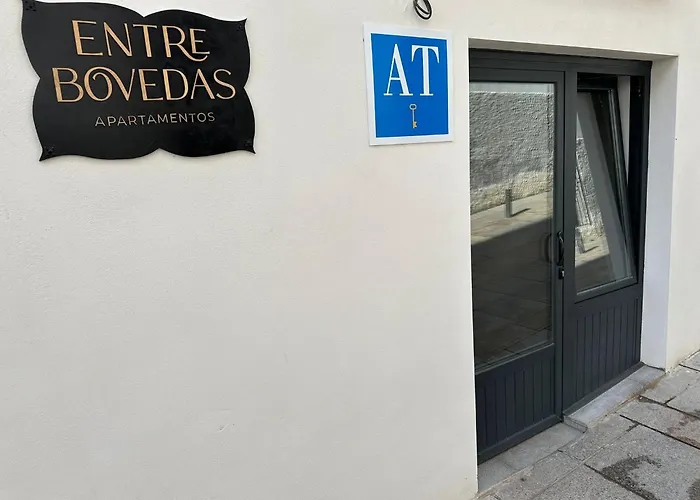 Entre Bovedas * Caces